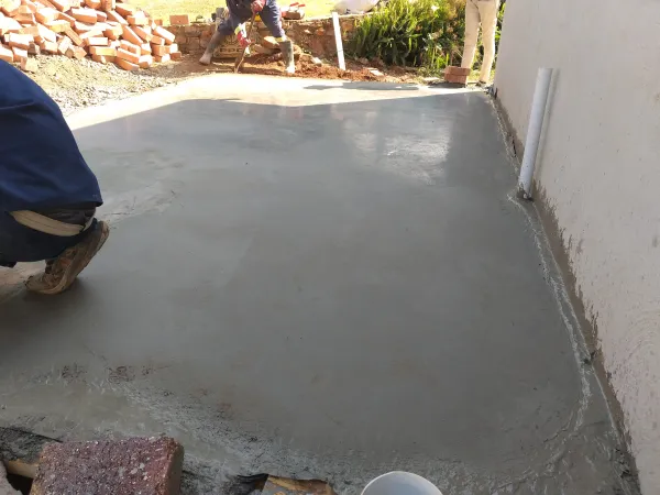 Raft foundation floor