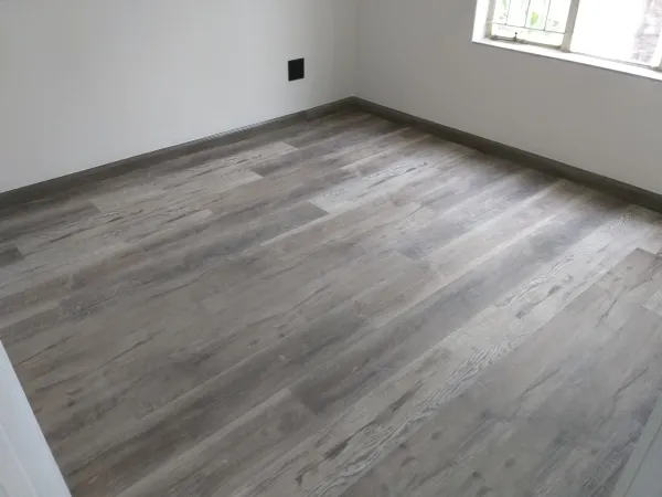 SPC Vinyl Floor & Skirting