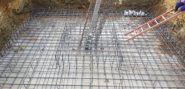 Pylon foundation rebar