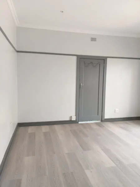 SPC Vinyl flooring, foambord ceiling, Bedroom renovation